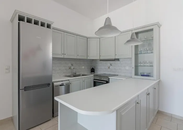 Apartmán And Spacious In Paros